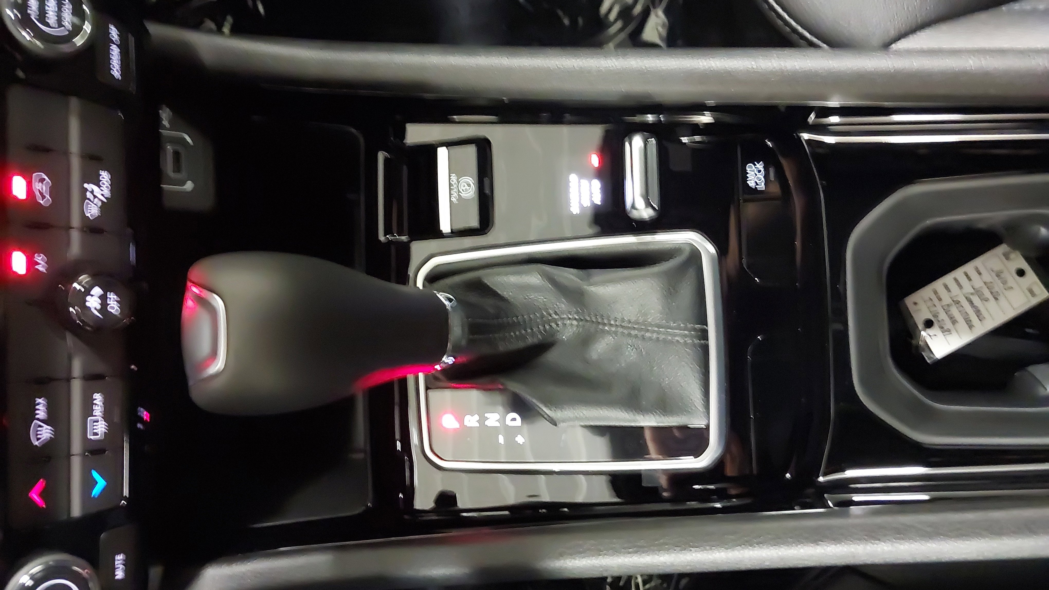 New 2026 Jeep Compass Latitude image 21