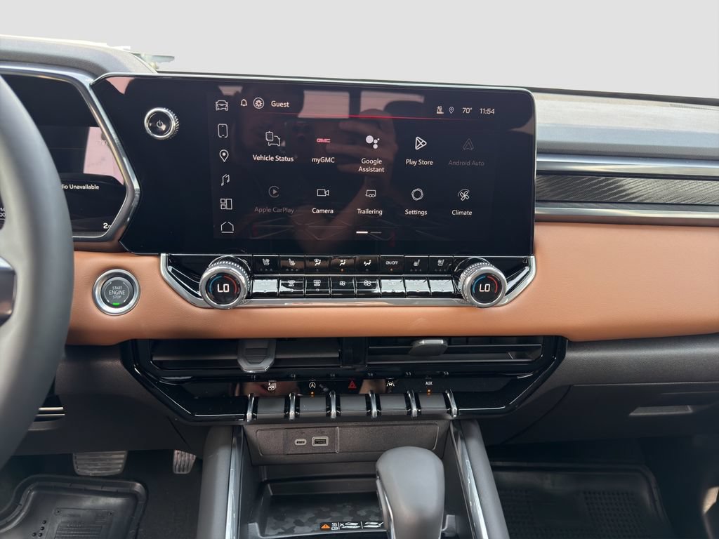 New 2026 GMC Canyon AT4 w/ Technology Plus Package AWD/4WD image 16