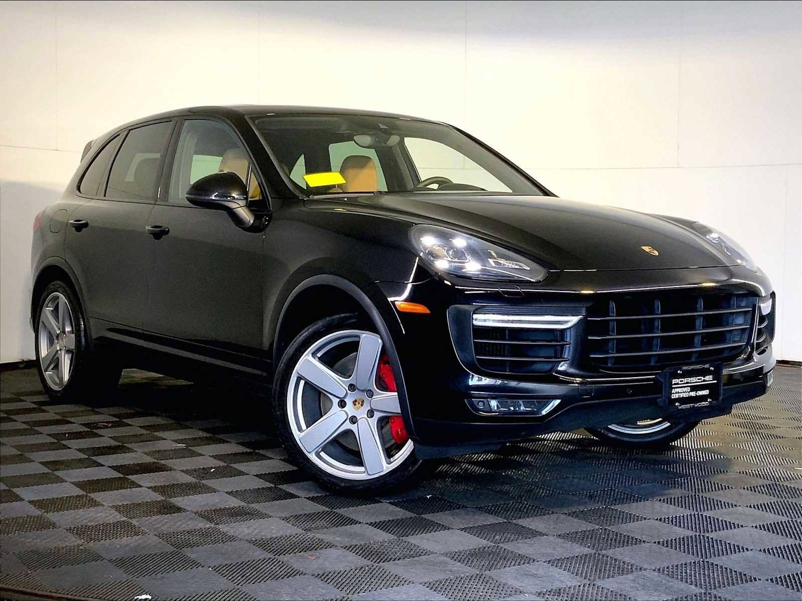 Used 2015 Porsche Cayenne Turbo AWD/4WD image 9