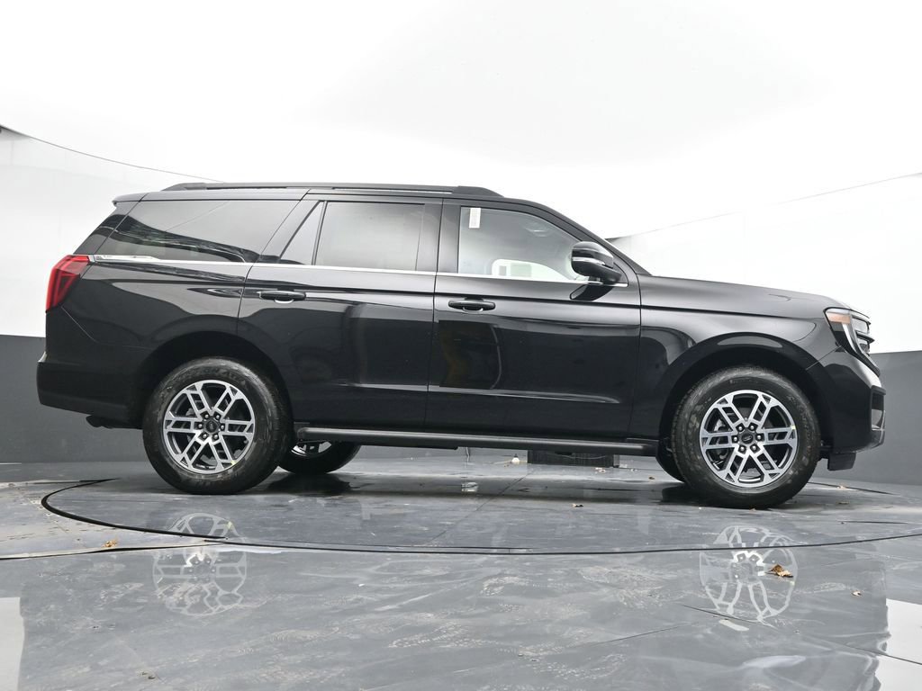 New 2026 Ford Expedition Active image 48