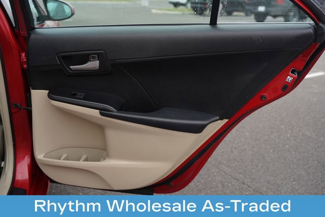 Used 2012 Toyota Camry LE image 19