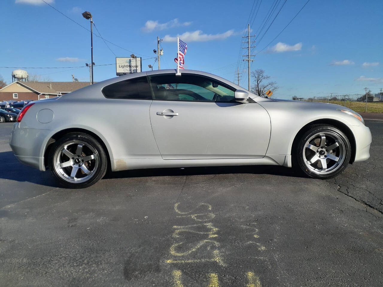 Used 2010 INFINITI G37 x Coupe w/ Premium Pkg image 6