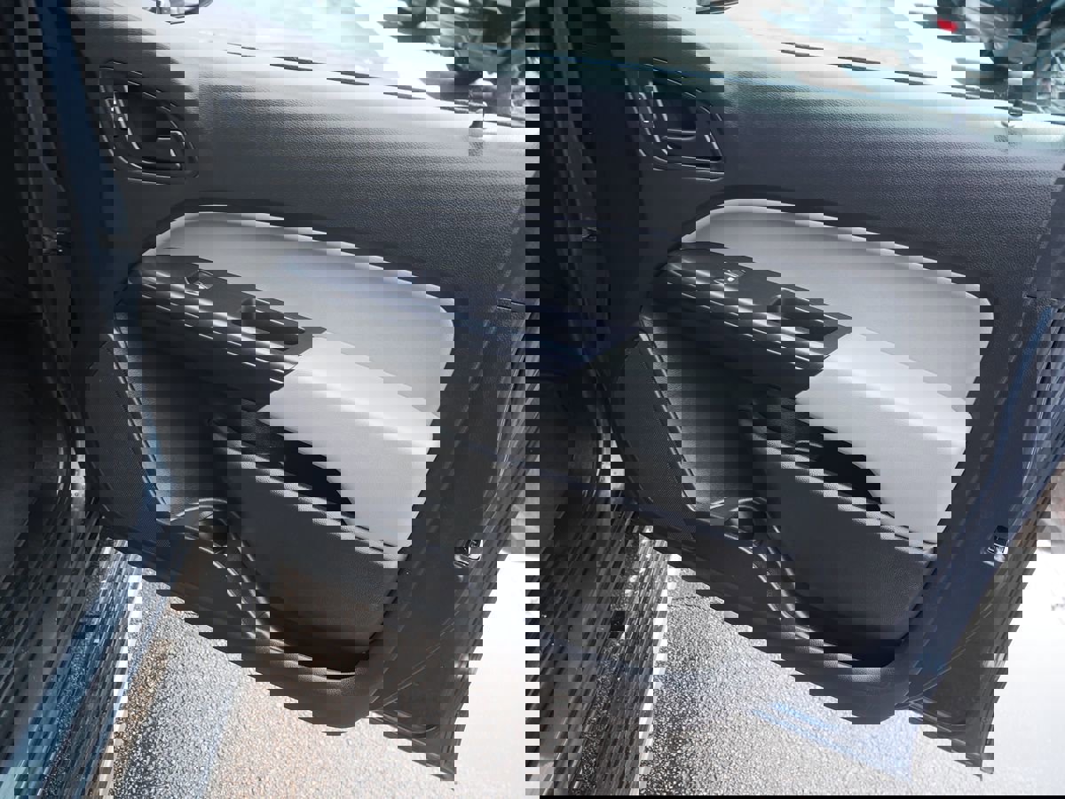 Used 2019 Chevrolet Colorado W/T w/ WT Convenience Package image 30