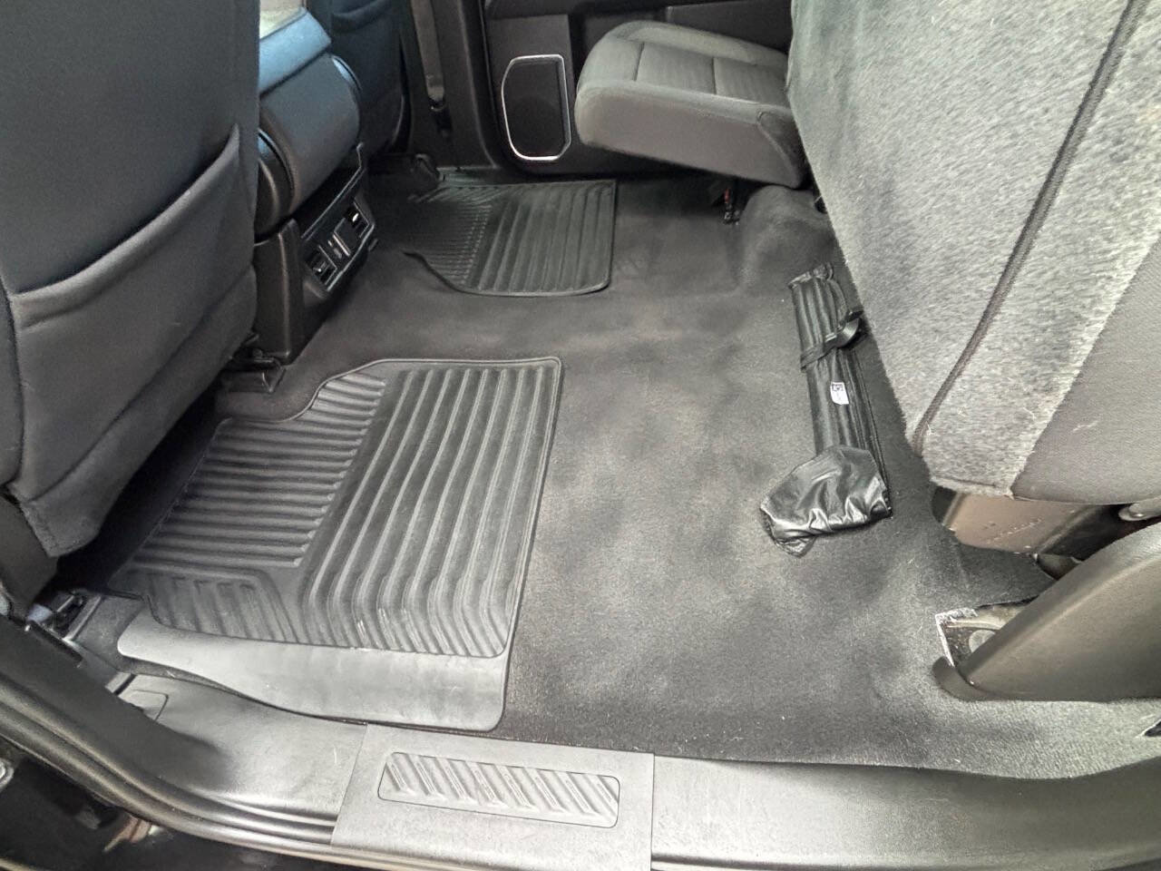 Used 2022 Chevrolet Silverado 1500 LT w/ Z71 Off-Road Package image 39