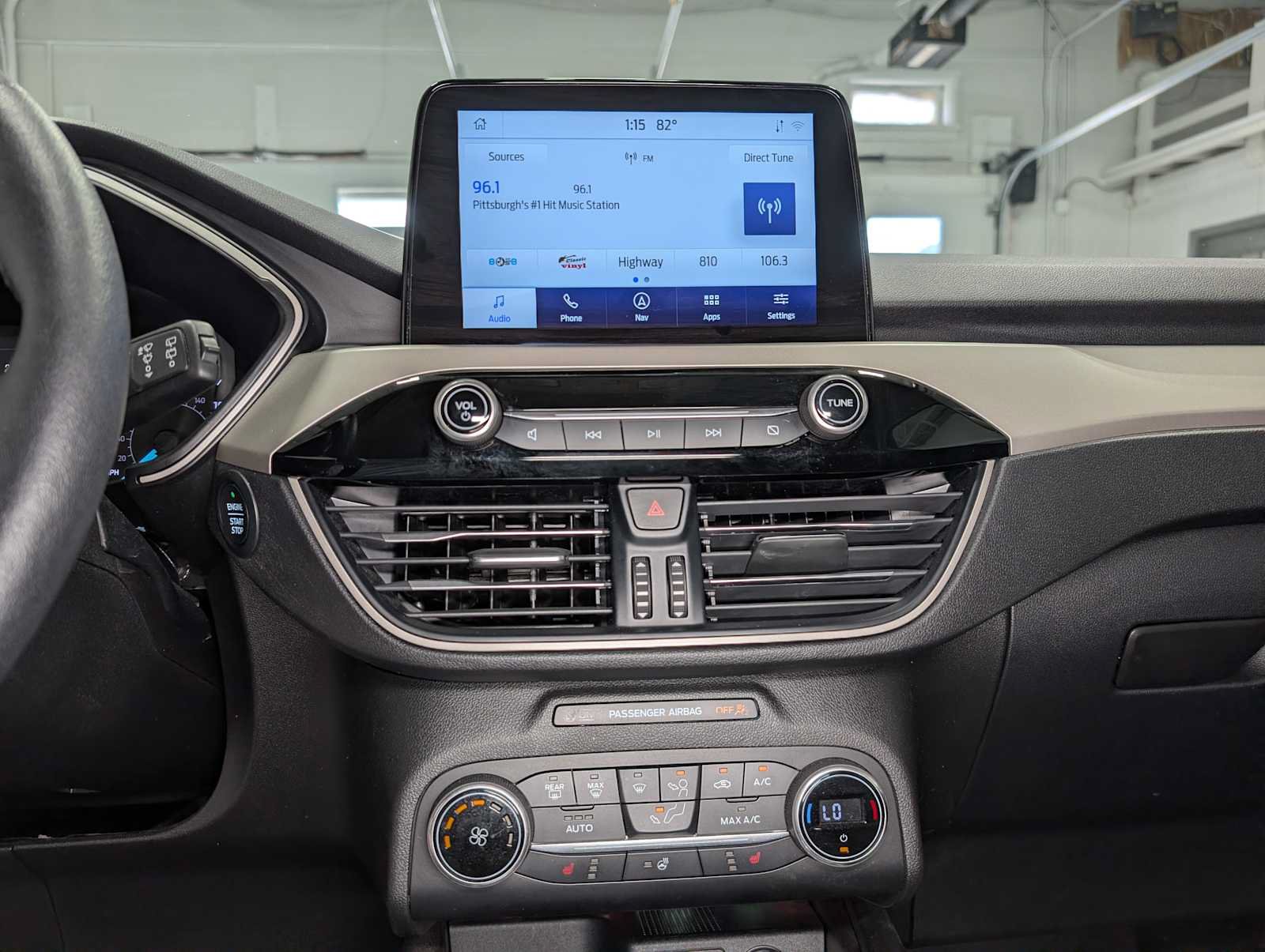 Used 2020 Ford Escape SEL AWD/4WD image 30