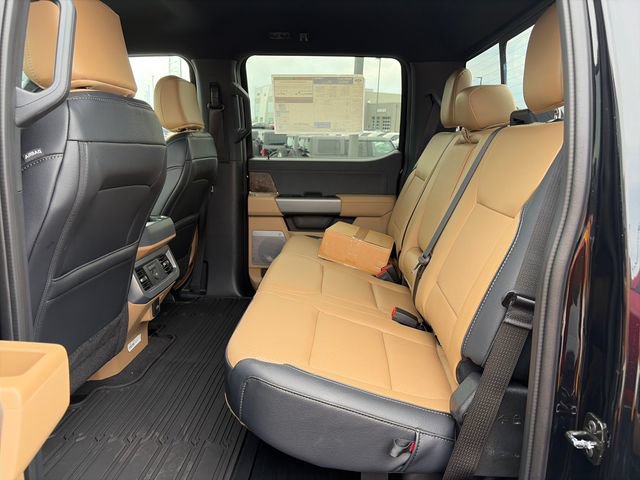 New 2026 Ford F350 Lariat w/ Black Appearance Package AWD/4WD image 28