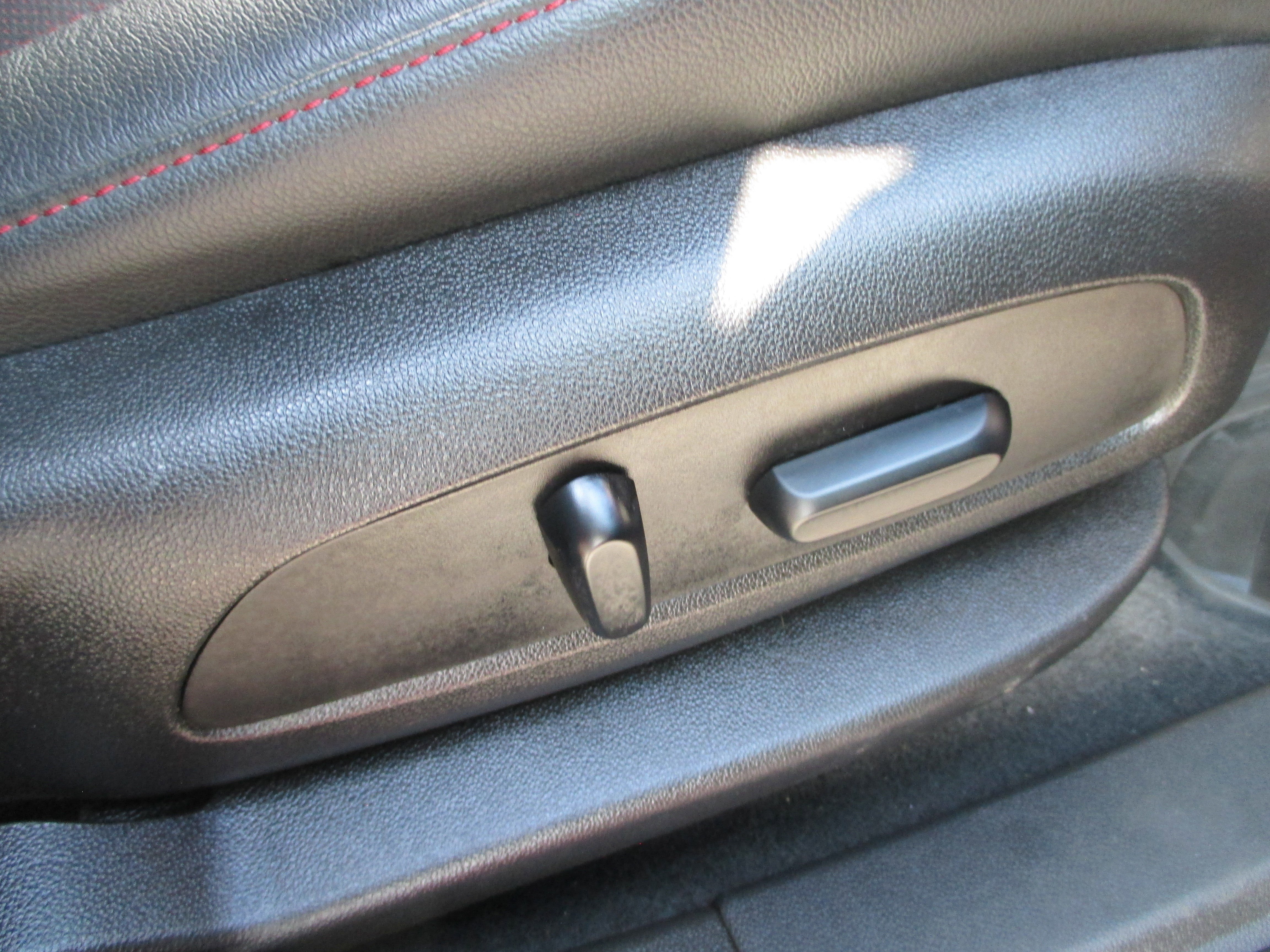 Used 2020 Chevrolet Blazer RS image 17