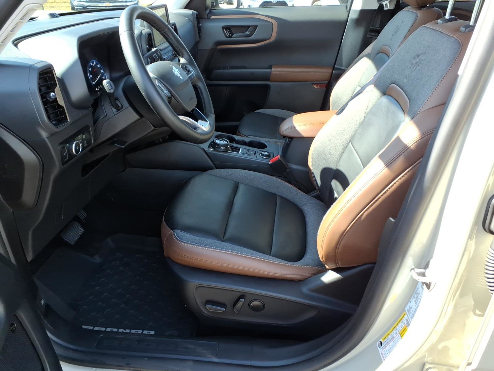 Used 2024 Ford Bronco Sport Outer Banks w/ Tech Package image 13