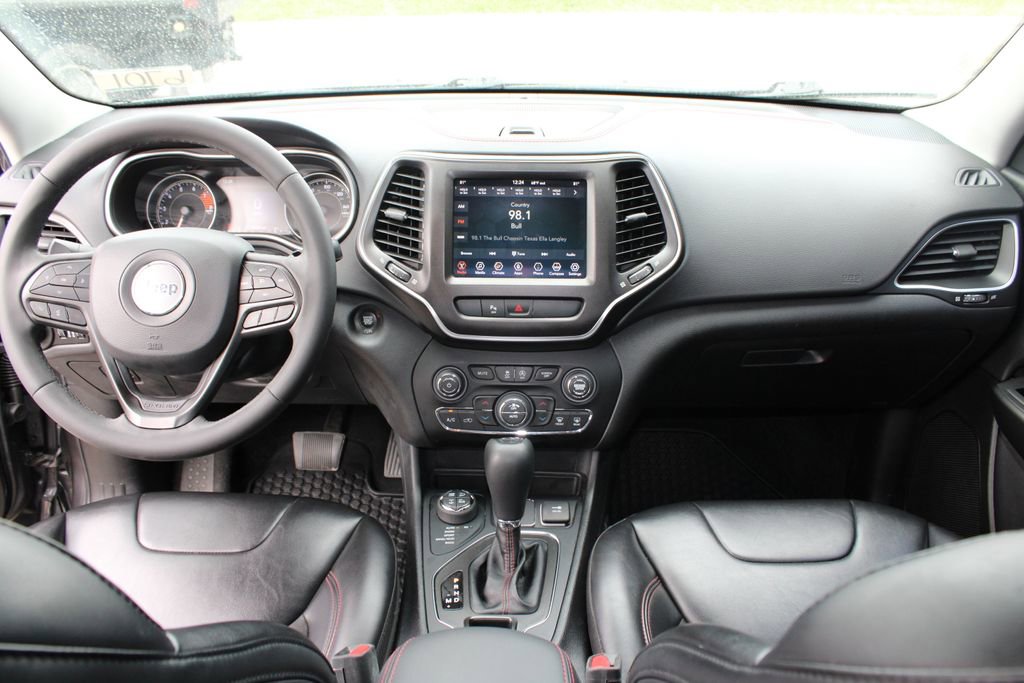 Used 2020 Jeep Cherokee Trailhawk w/ Trailer Tow Group image 51