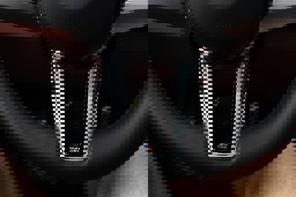 Used 2026 BMW X2 xDrive28i w/ M Sport Package image 16