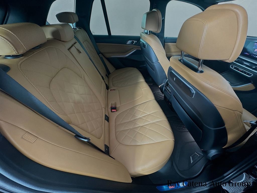 Certified 2024 BMW X5 xDrive40i w/ Premium Package image 29