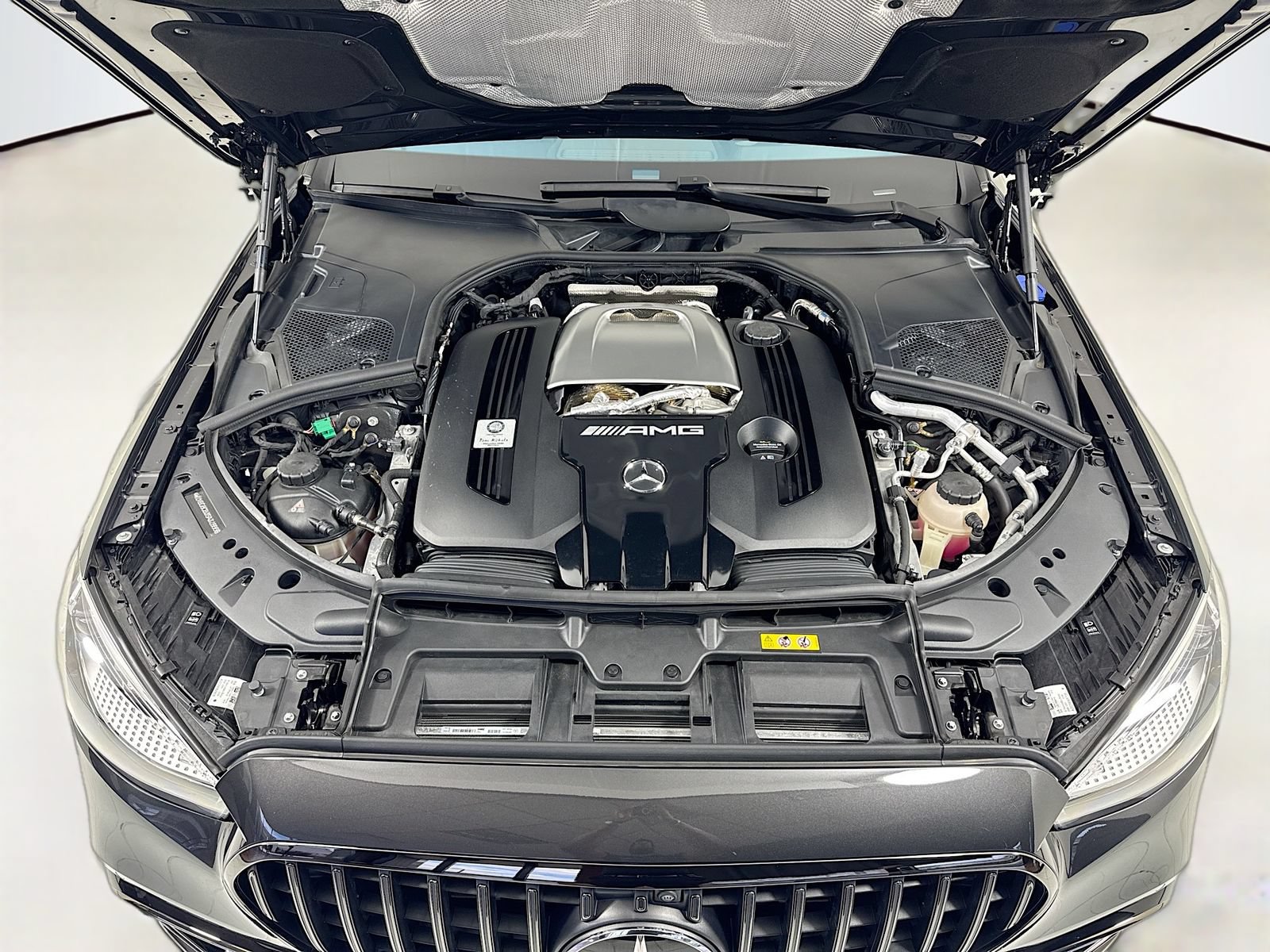 Used 2025 Mercedes-Benz S 63 AMG S image 29