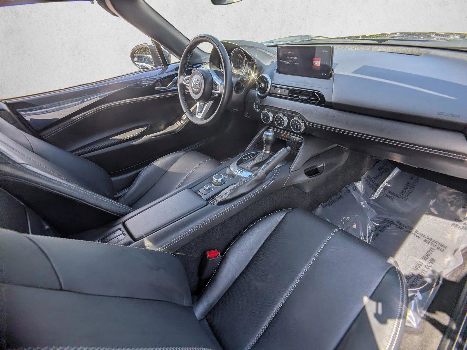 Used 2025 MAZDA MX-5 Miata RF Grand Touring RWD image 19