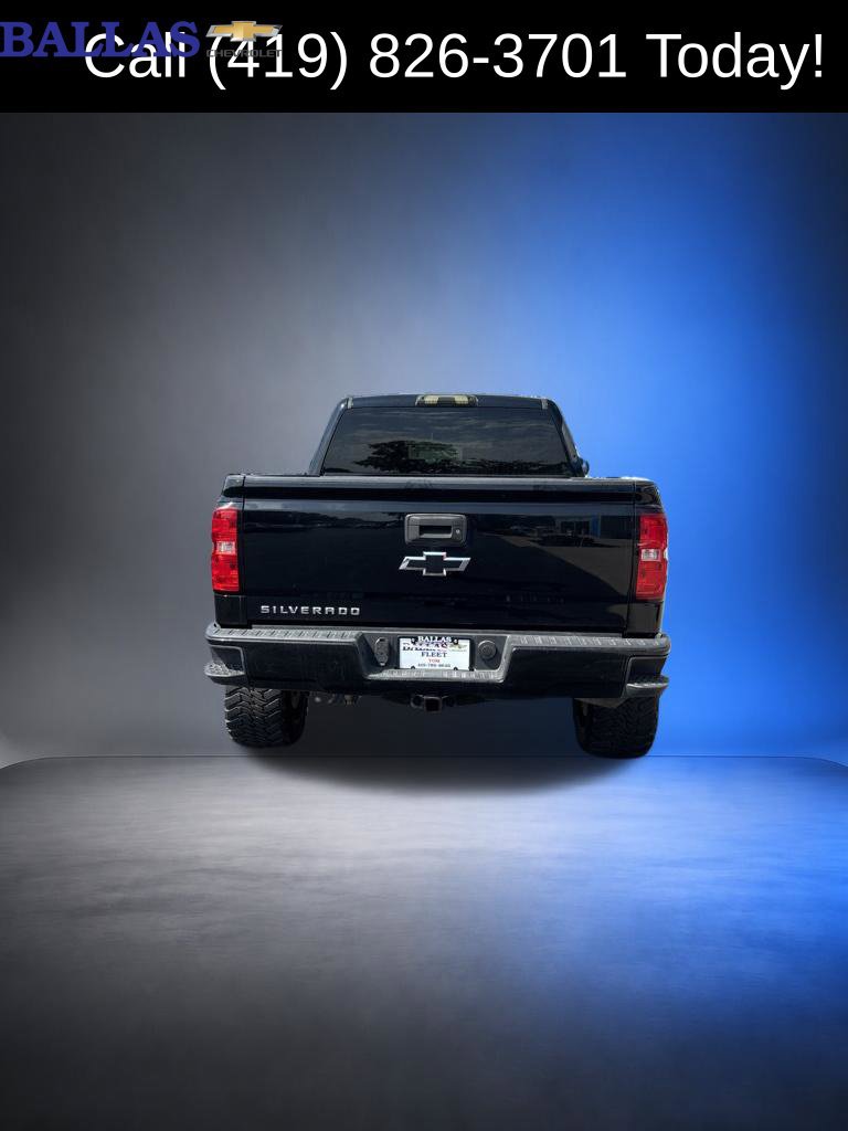 Used 2018 Chevrolet Silverado 1500 Custom w/ Custom Convenience Package AWD/4WD image 5