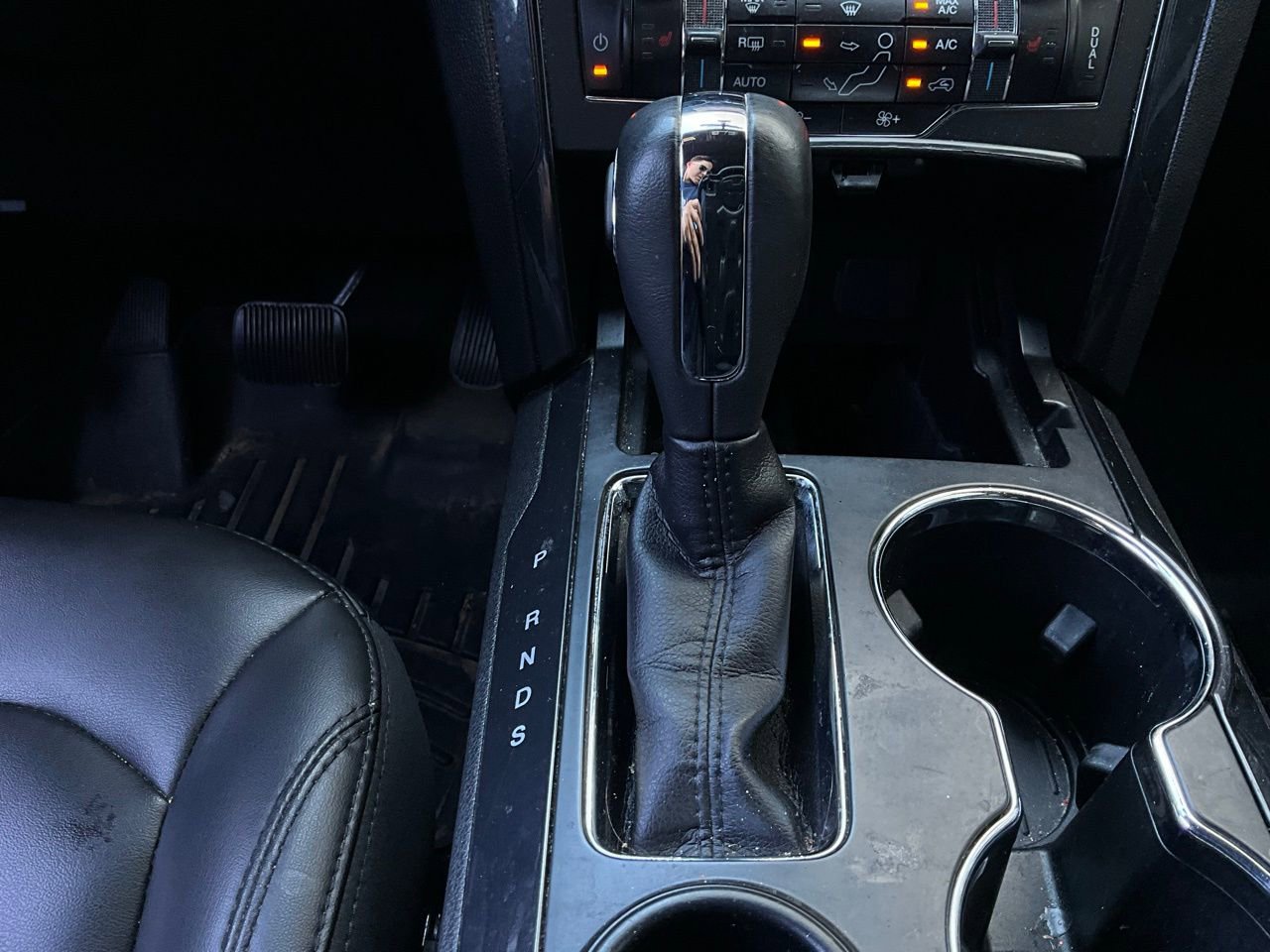 Used 2019 Ford Explorer XLT w/ Equipment Group 202A image 24