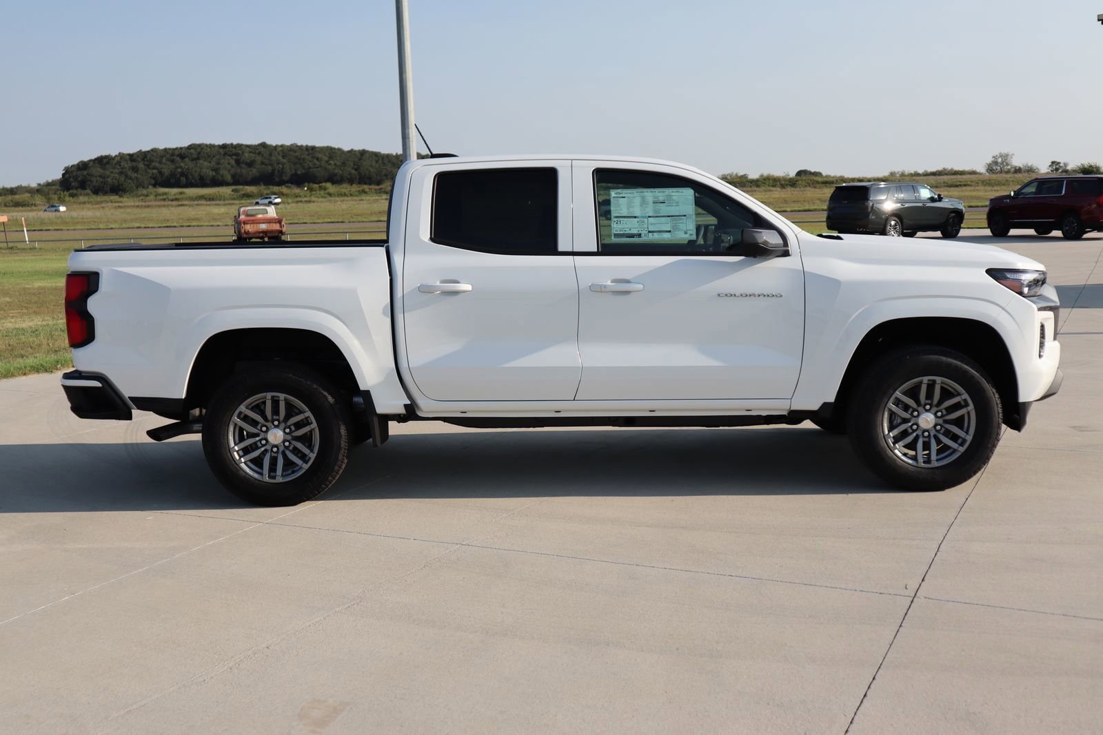 New 2026 Chevrolet Colorado LT w/ LT Convenience Package RWD image 3