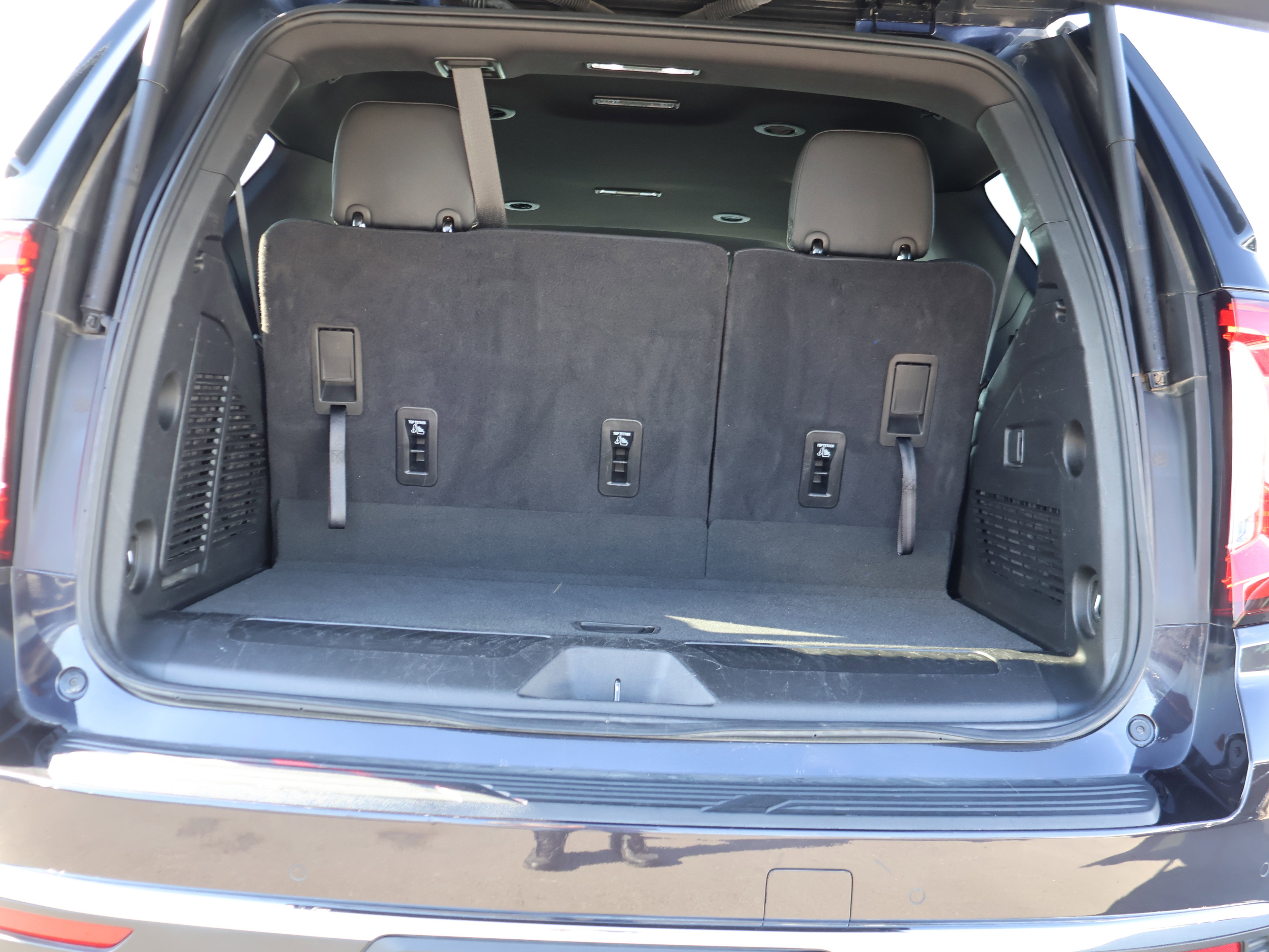 Used 2024 GMC Yukon SLT image 21