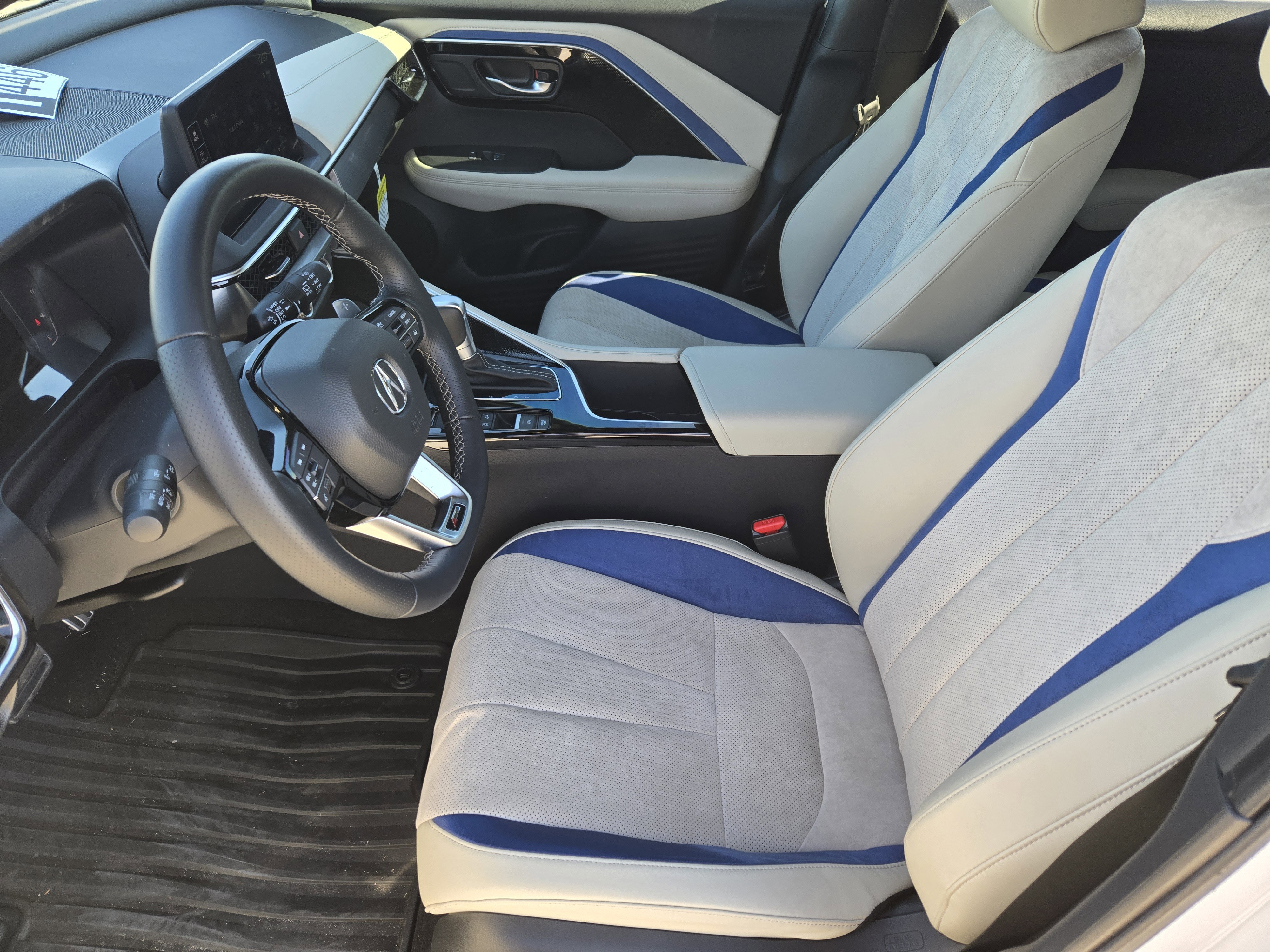 Certified 2025 Acura ADX A-Spec image 19