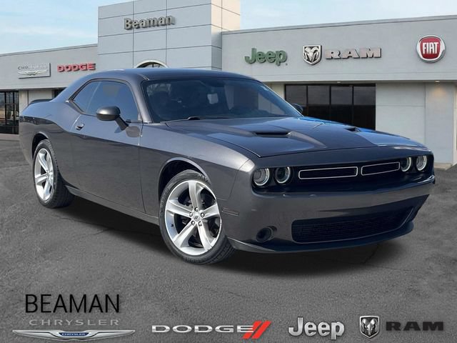 Used 2018 Dodge Challenger SXT w/ Super Sport Group (SS/T) RWD 360° Tour