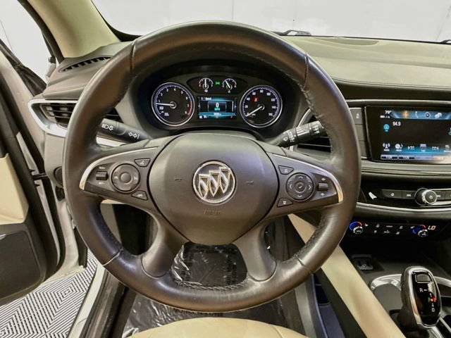 Used 2018 Buick Enclave Essence FWD image 11