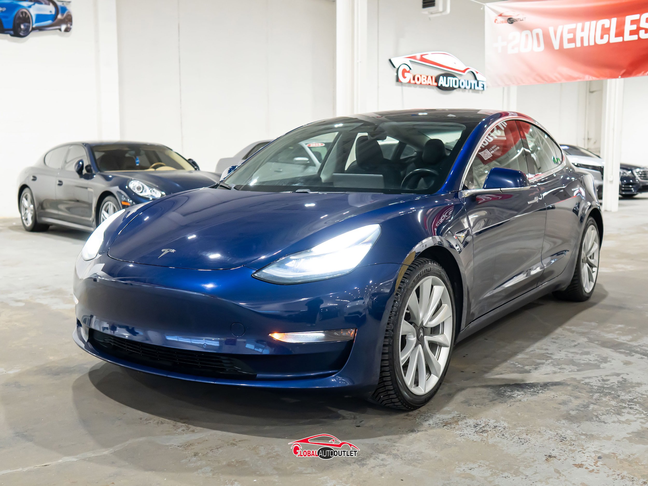 Used 2018 Tesla Model 3 Long Range AWD/4WD image 3