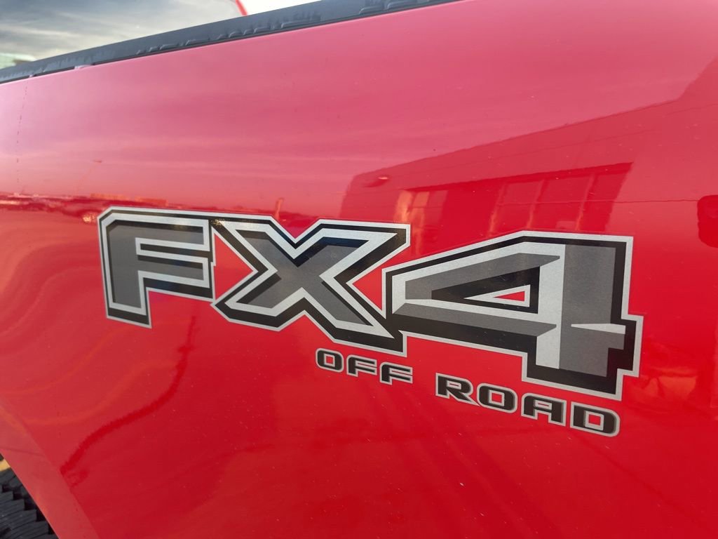 New 2026 Ford F250 XLT w/ XLT Premium Package AWD/4WD image 11