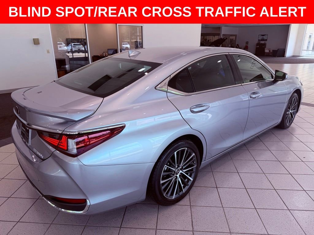 Certified 2025 Lexus ES 300h w/ Premium Package FWD image 7