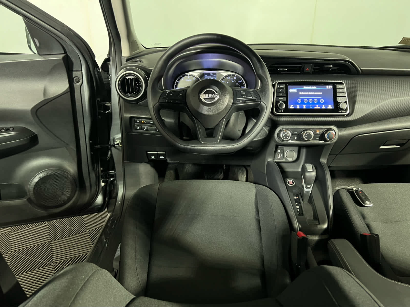 Certified 2025 Nissan Kicks Play S FWD image 14