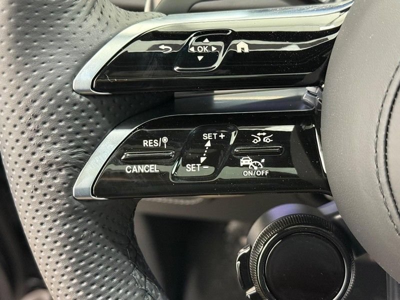 New 2026 Mercedes-Benz GLE 53 AMG 4MATIC image 11