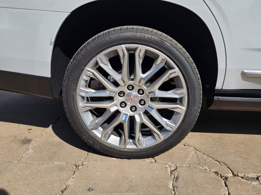 New 2026 GMC Yukon Denali image 64