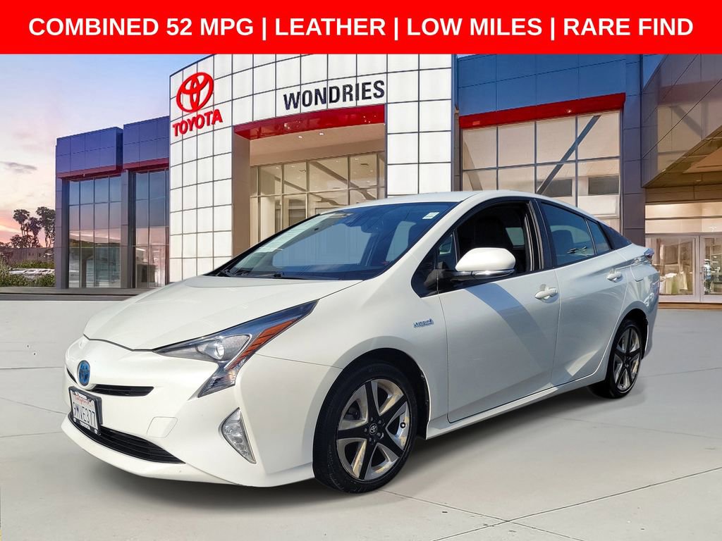 Used 2016 Toyota Prius Four Touring FWD image 2