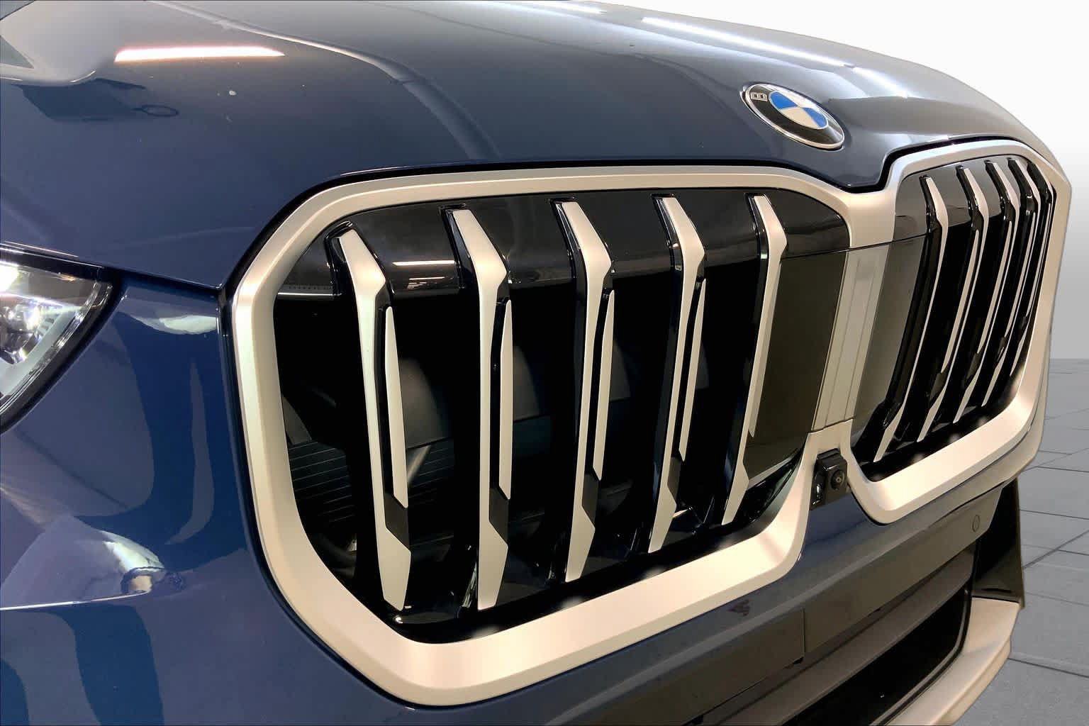 Used 2026 BMW X1 xDrive28i AWD/4WD image 32