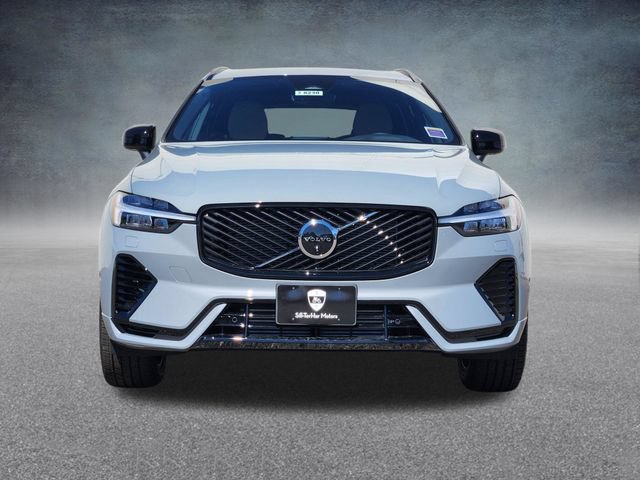New 2026 Volvo XC60 T8 Plus w/ Climate Package PRO AWD/4WD image 2