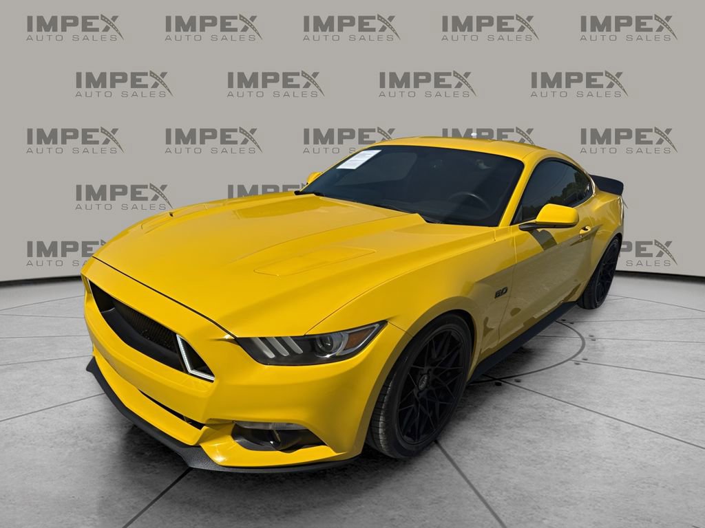Used 2017 Ford Mustang GT RWD image 1