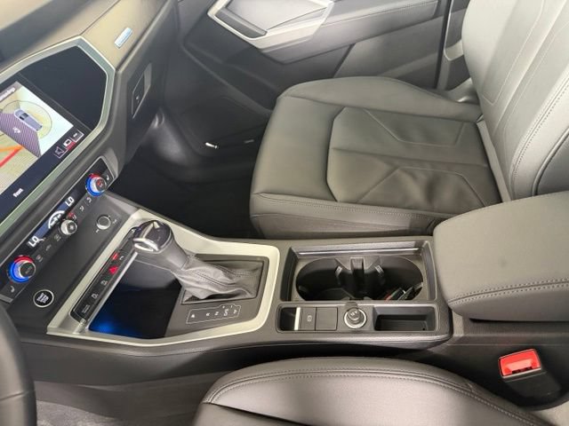 Certified 2022 Audi Q3 2.0T Premium Plus w/ Premium Plus Package AWD/4WD image 18