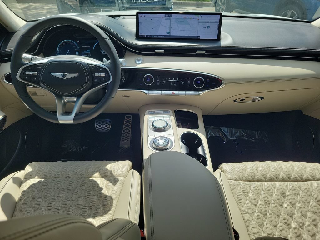 Certified 2024 Genesis GV70 3.5T Sport w/ Sport Prestige Package AWD/4WD image 14