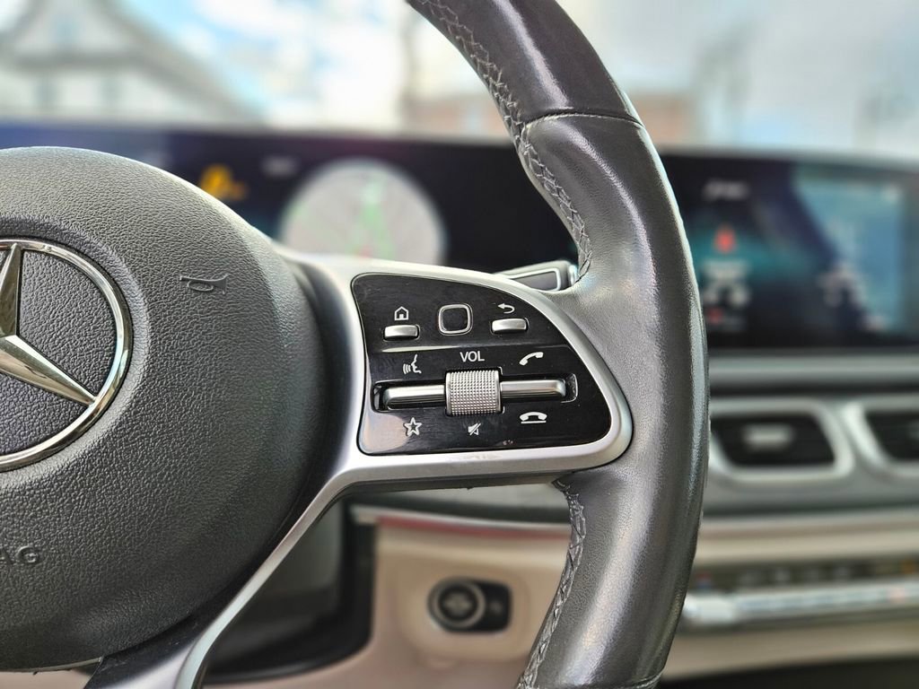 Used 2020 Mercedes-Benz GLE 350 4MATIC image 27