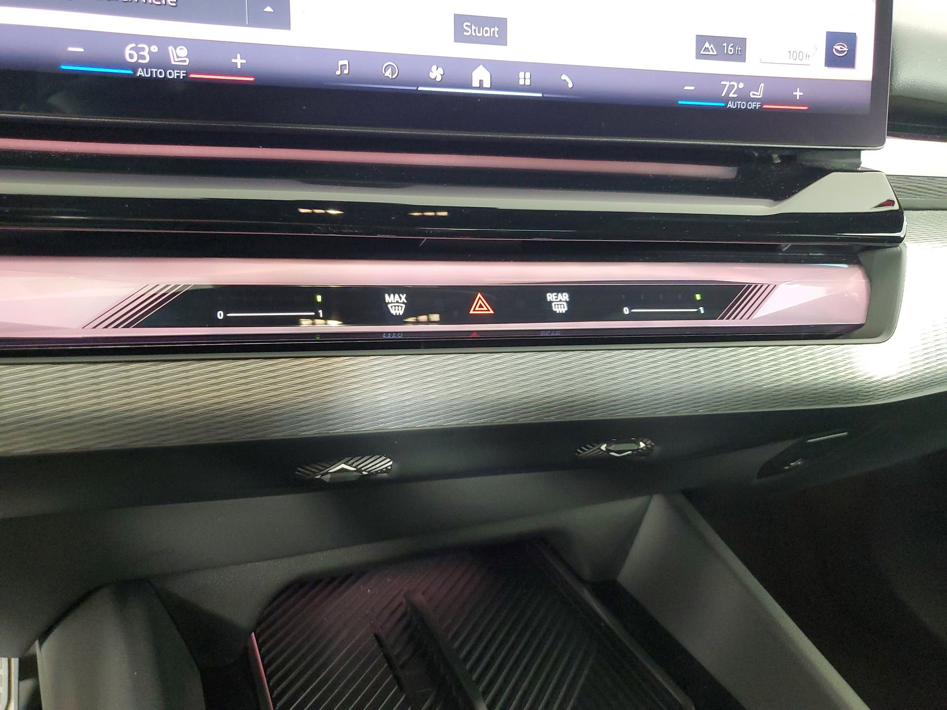 Used 2024 BMW 540i xDrive image 41