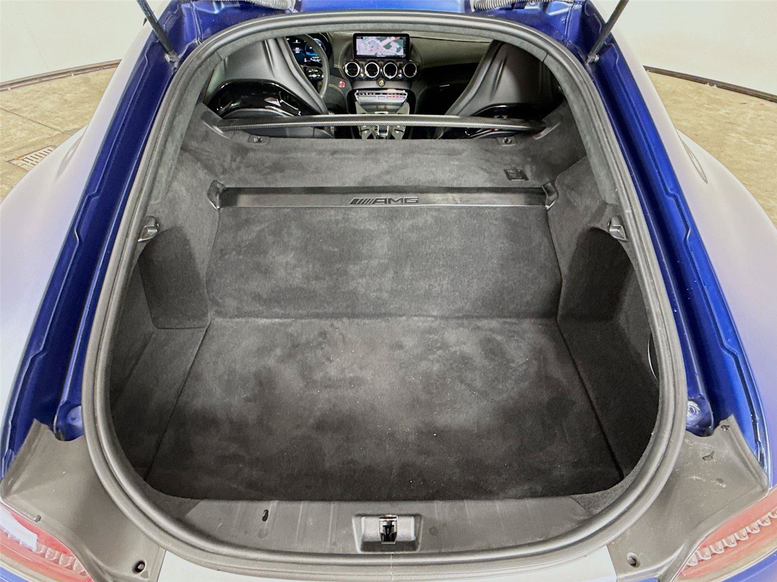 Used 2020 Mercedes-Benz AMG GT R w/ Exclusive Interior Package image 15