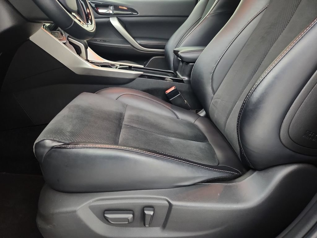 Used 2025 Mitsubishi Eclipse Cross SE AWD/4WD image 21