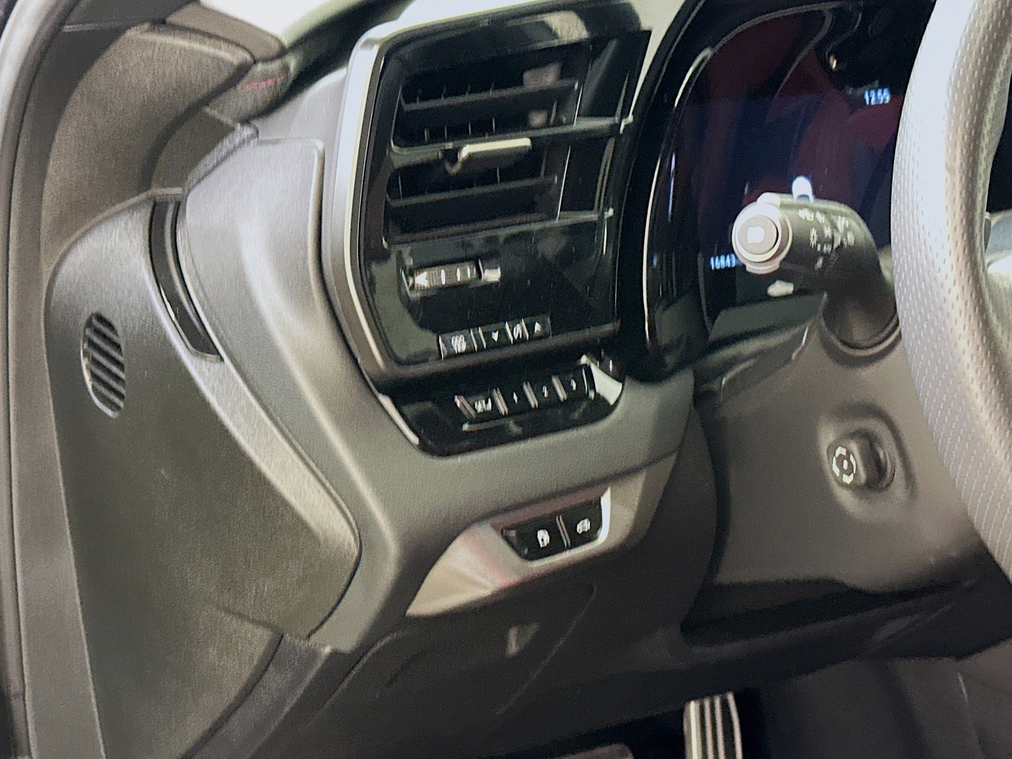 Used 2024 Lexus RX 500h F Sport w/ Technology Package image 17