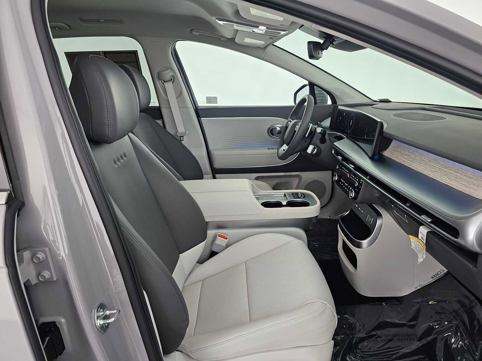 Used 2026 Hyundai Ioniq 9 SEL image 10