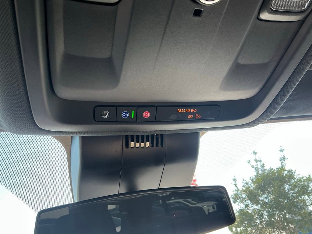 Used 2025 Chevrolet Tahoe LT image 43