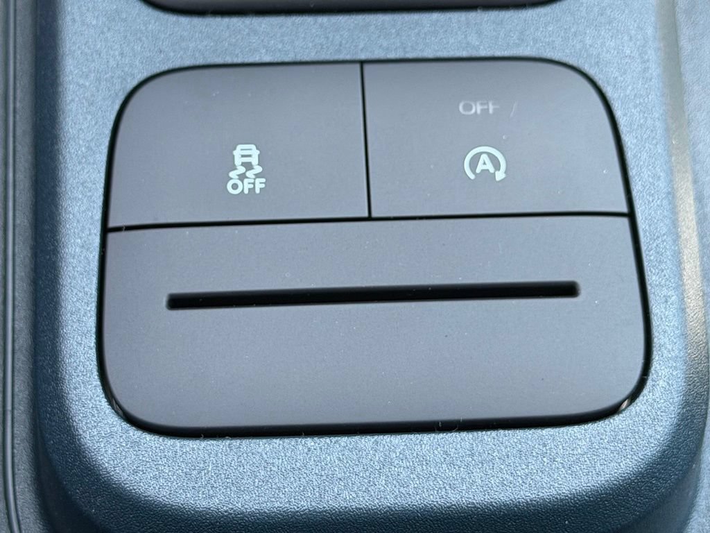 New 2026 Ford Maverick Lariat AWD/4WD image 17