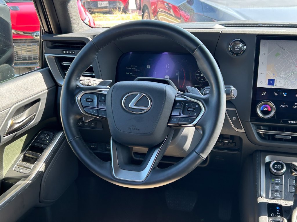 Used 2025 Lexus GX 550 w/ Accessory Package (32) AWD/4WD image 45