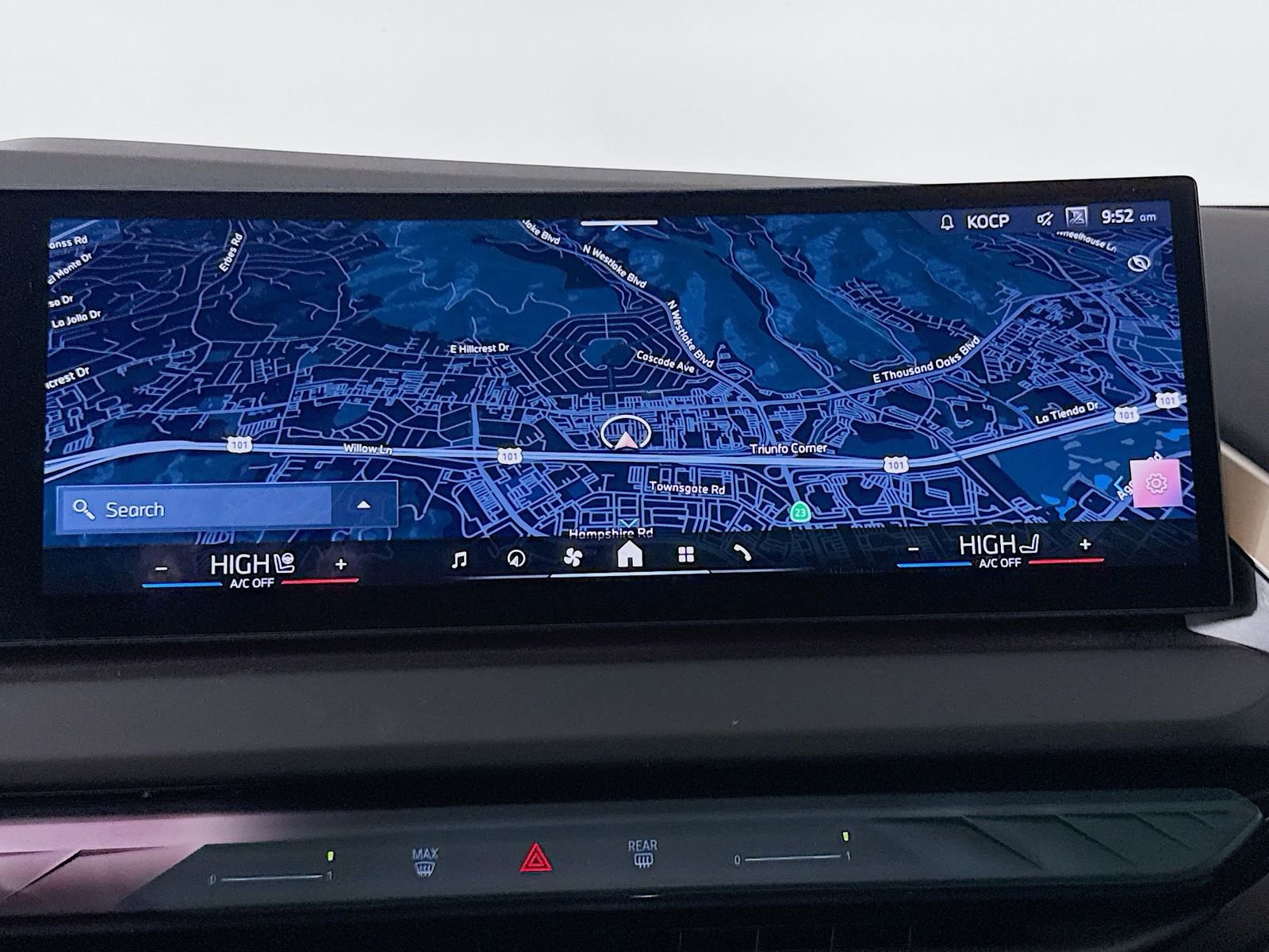 Used 2025 BMW X3 xDrive30i w/ Convenience Package image 12