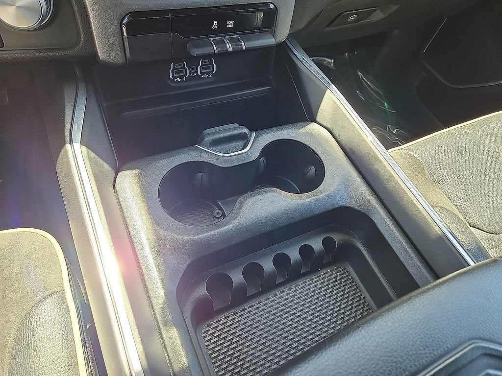Used 2024 RAM 1500 Laramie RWD image 31
