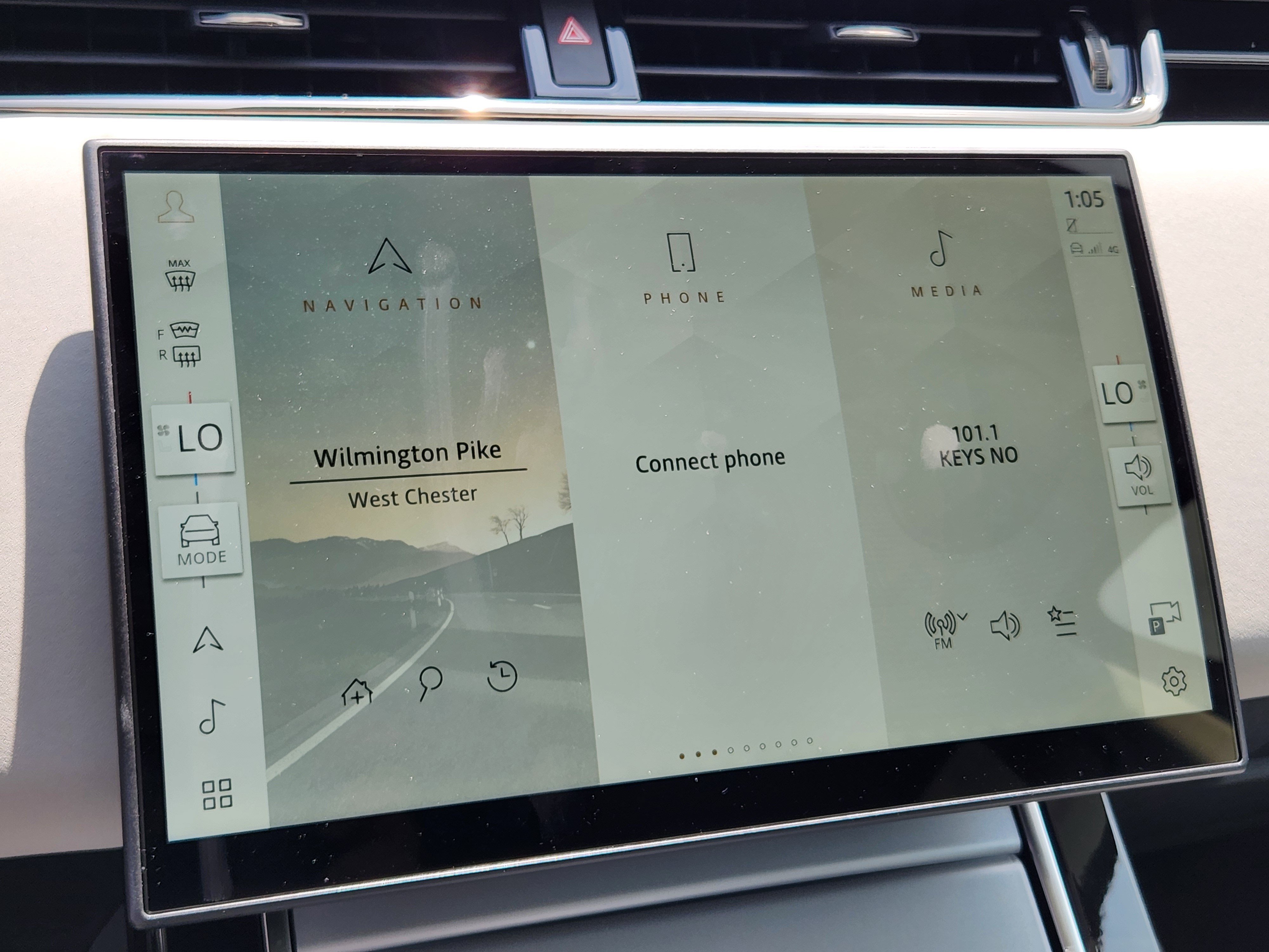 Certified 2025 Land Rover Range Rover Evoque S AWD/4WD image 20