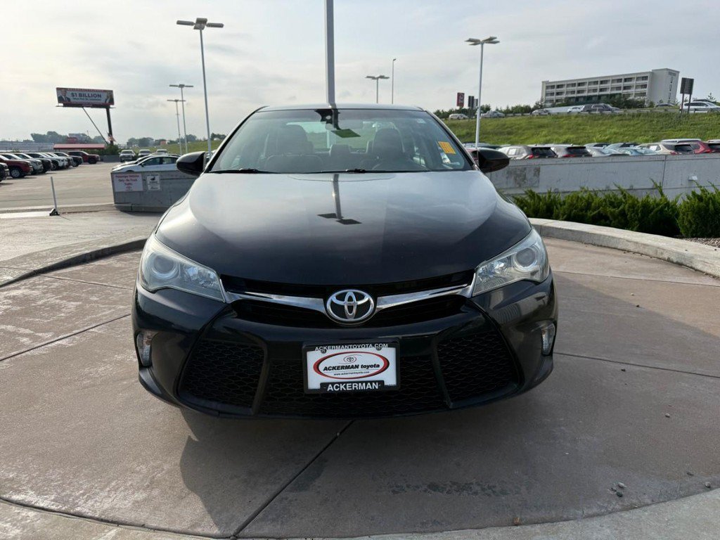 Used 2016 Toyota Camry SE FWD image 10
