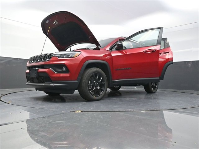 New 2026 Jeep Compass Latitude image 27